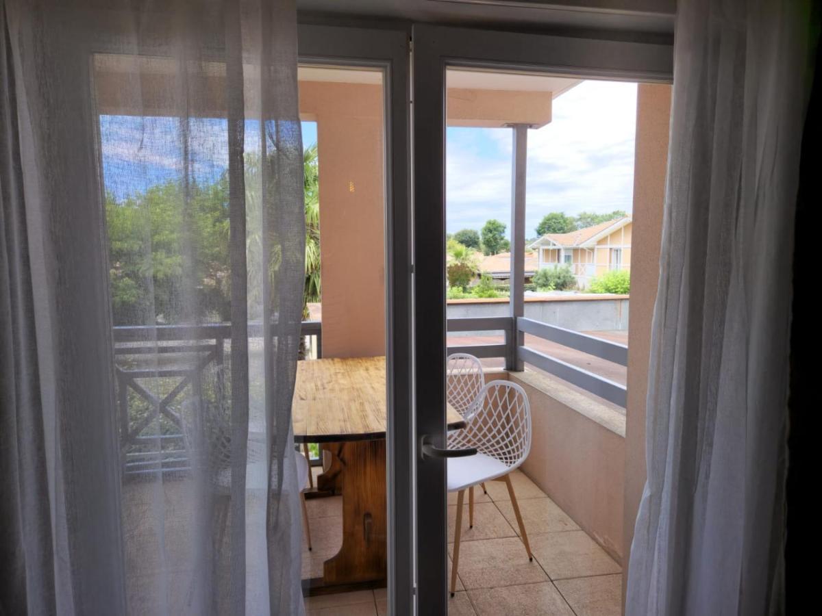 Logis Gaia Apartment ลาแบ็นน์ ภายนอก รูปภาพ