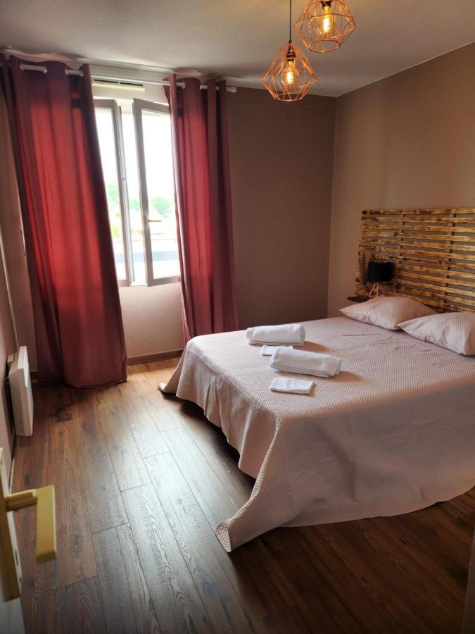 Logis Gaia Apartment ลาแบ็นน์ ภายนอก รูปภาพ